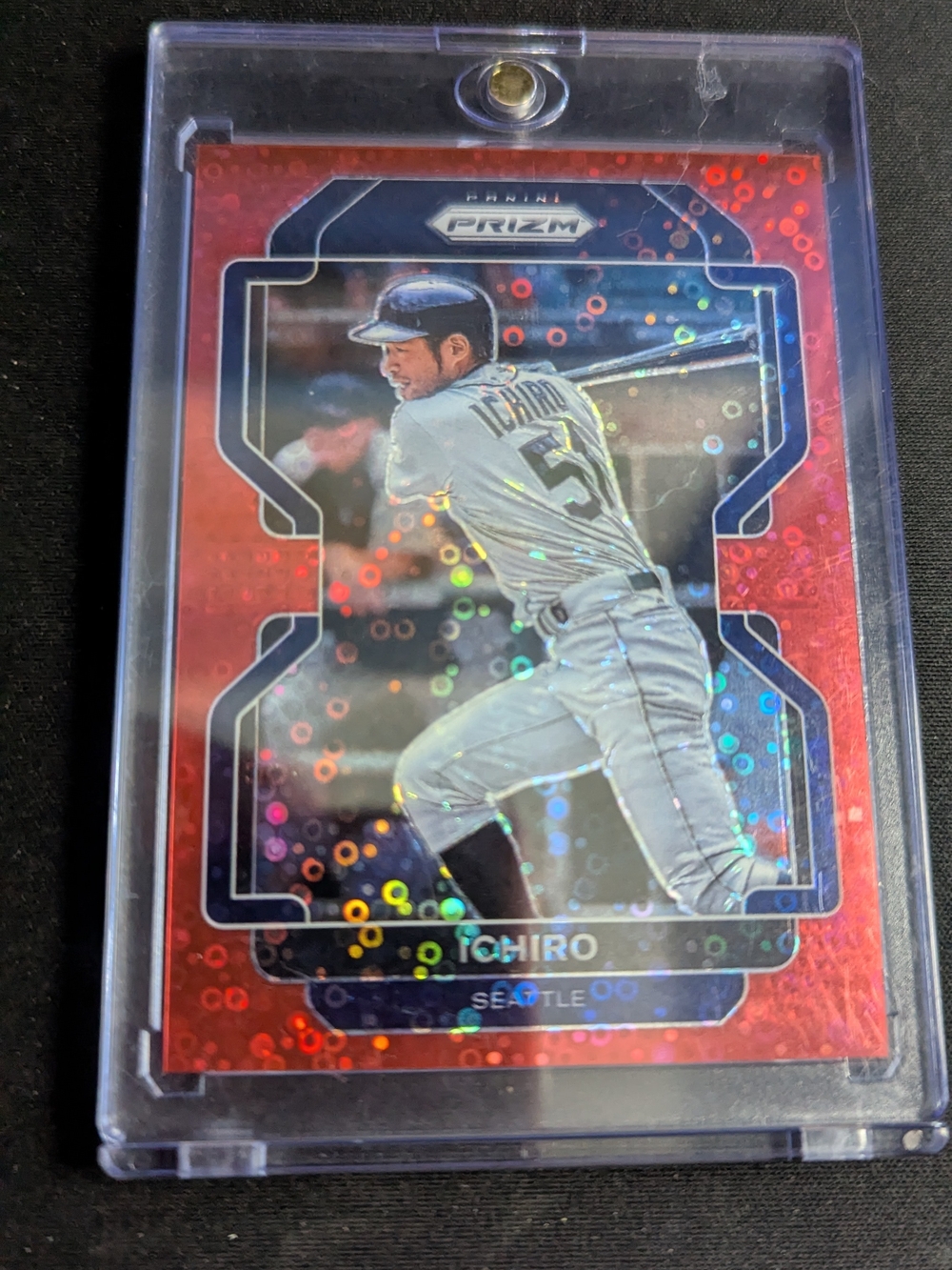 2022 Panini Prizm Red Dragon 15/49 Ichiro Suzuki #247